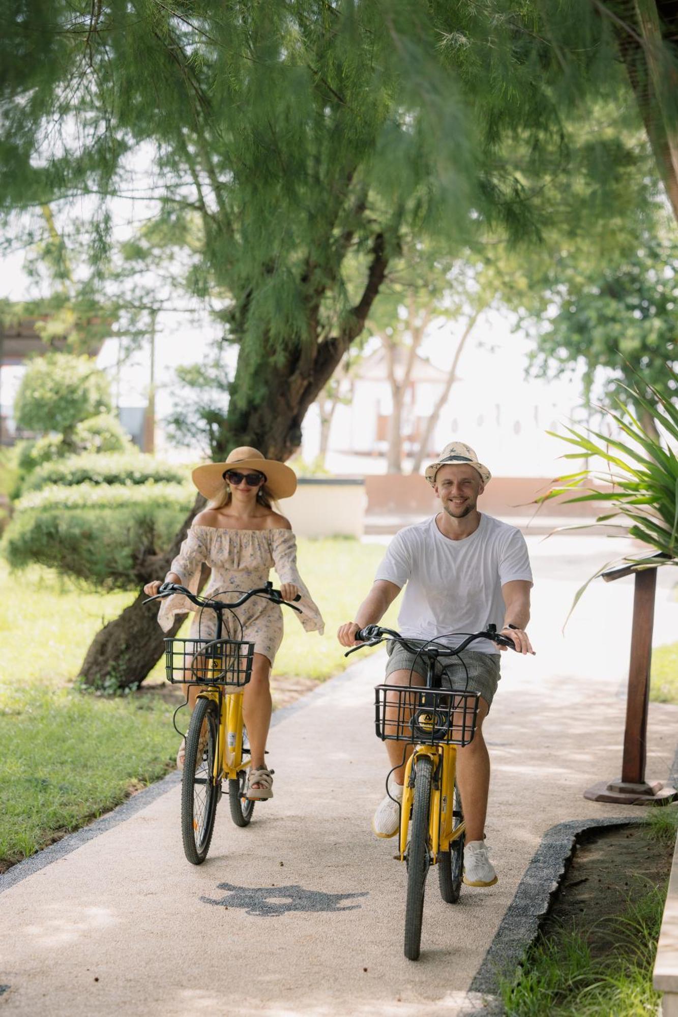 Ombak Sunset Hotel Quần đảo Gili Ngoại thất bức ảnh